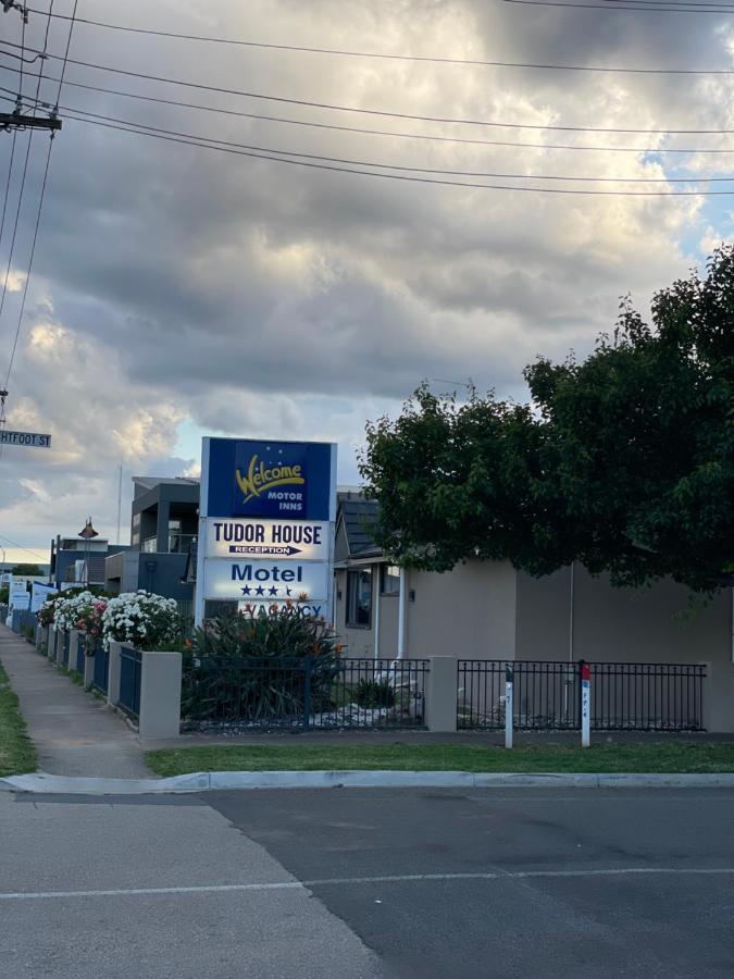 Shepparton Motor Inn Tudor House Motel Luaran gambar